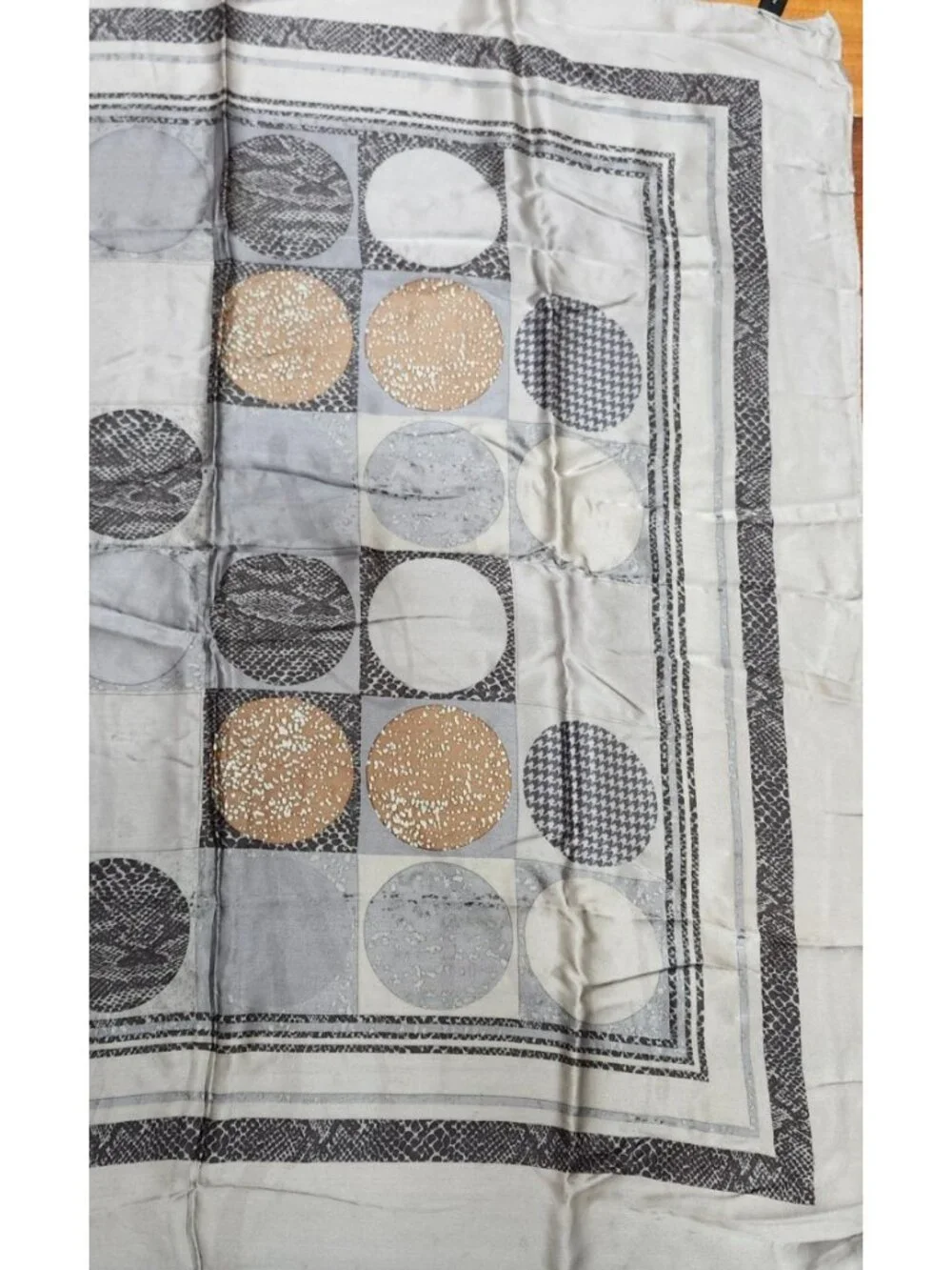 Adrienne Vittadini 100% Silk Scarf 34x34 Gray Tan Geometric Circle Print